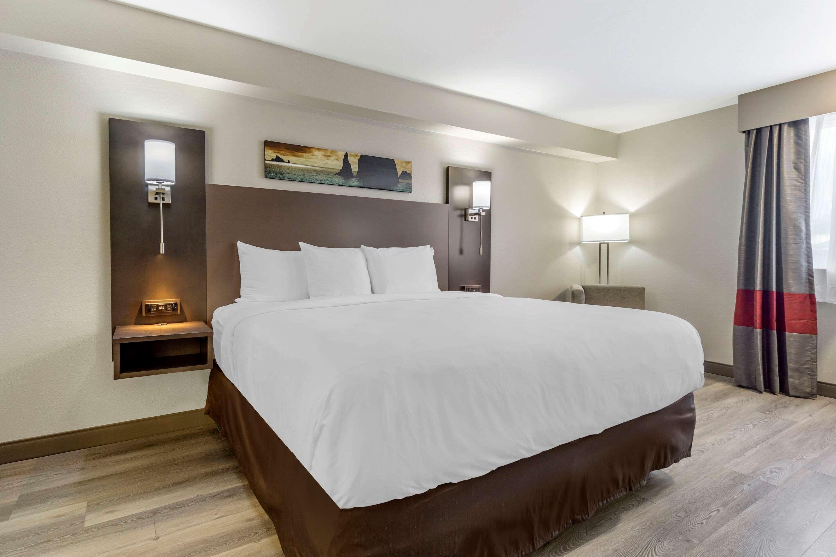 Comfort Inn & Suites Pacific - Auburn Екстериор снимка