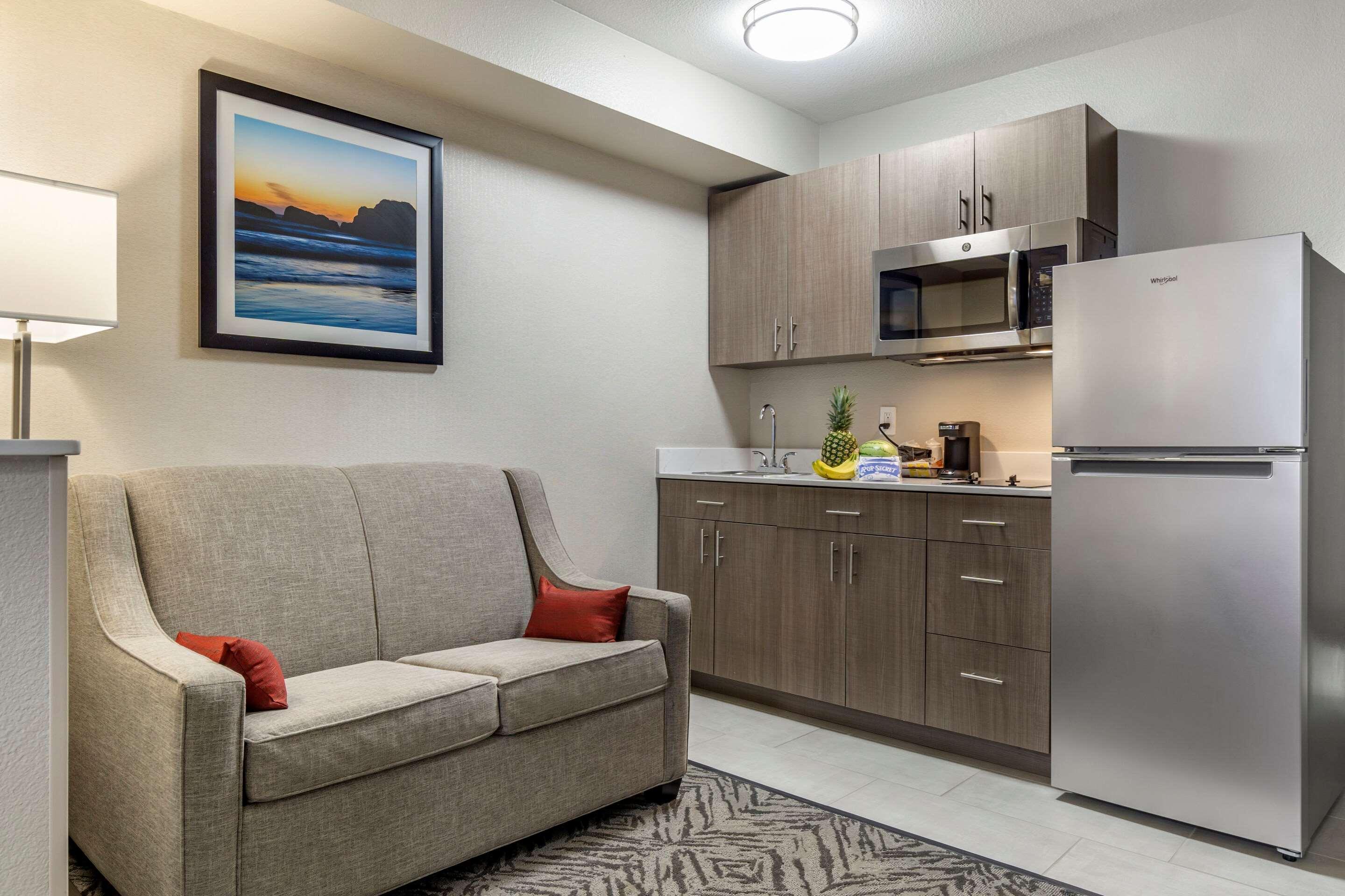Comfort Inn & Suites Pacific - Auburn Екстериор снимка